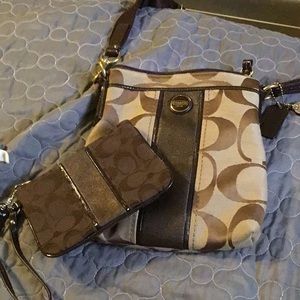 Crossbody Coach Purse with matching change purse